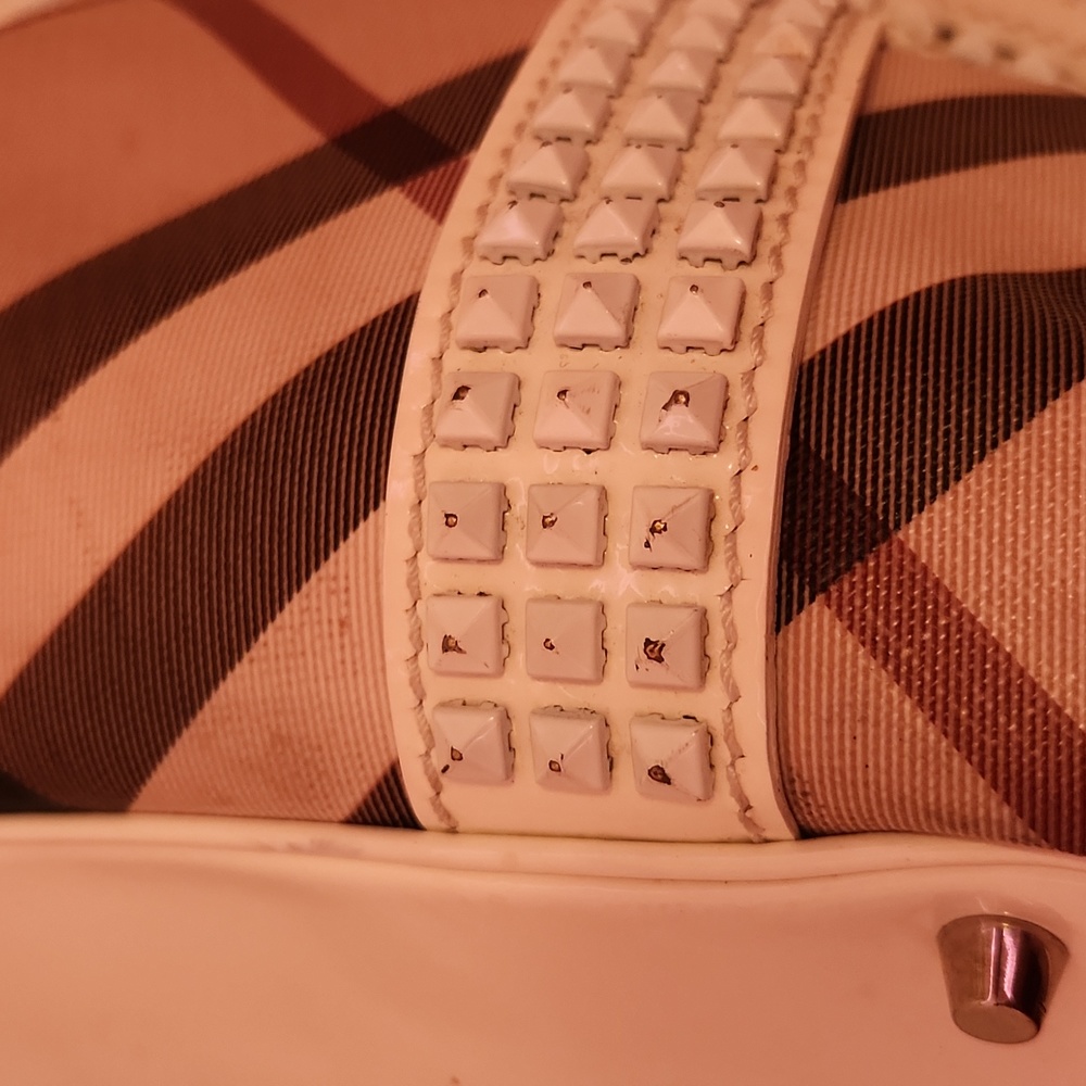 Burberry Studded Nova Check Bag - Picture 9 of 14